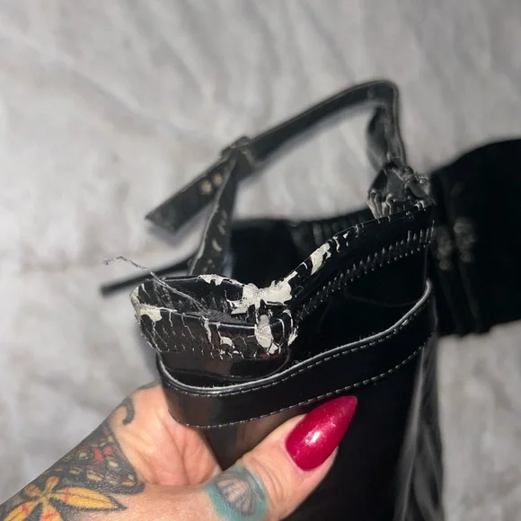 Goth Shiny Black Over the Knee Stiletto Boots - Picture 6 of 9